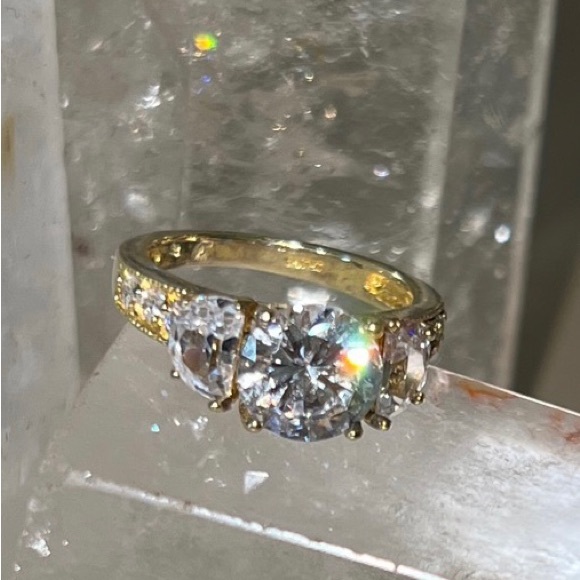 Three Stone Diamond 10k gold plated over 925 sterling silver ring size 5 - Picture 4 of 10